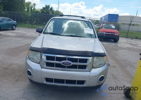2012 Ford Escape Xls z USA, uszkodzony, nr VIN 1FMCU0C7XCKA20447
